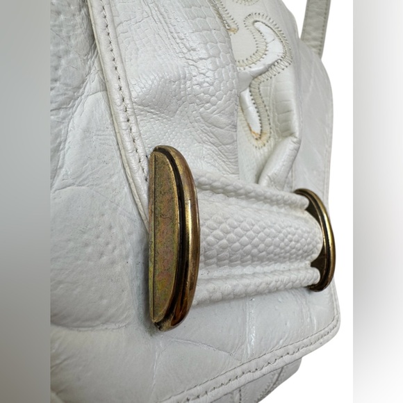 Sharif Vintage Leather Crossbody Bag - Picture 9 of 15